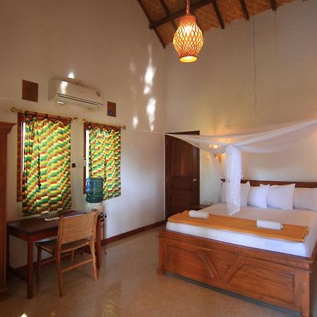 Bidara Cottage Labuhan Pandan Екстериор снимка